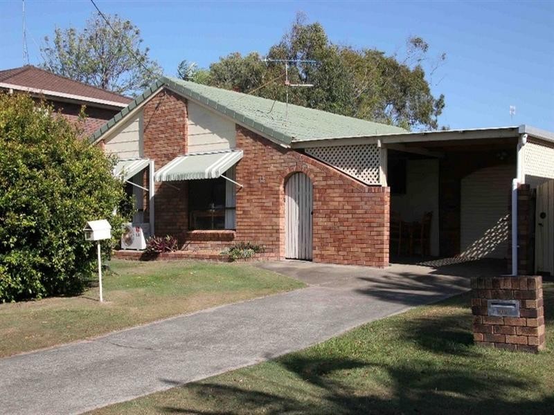 12 Poinciana Avenue, Cabarita Beach NSW 2488