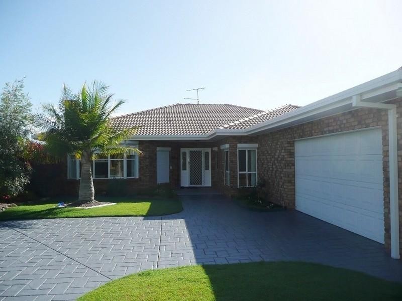 15 Edinburgh Court, Pottsville NSW 2489