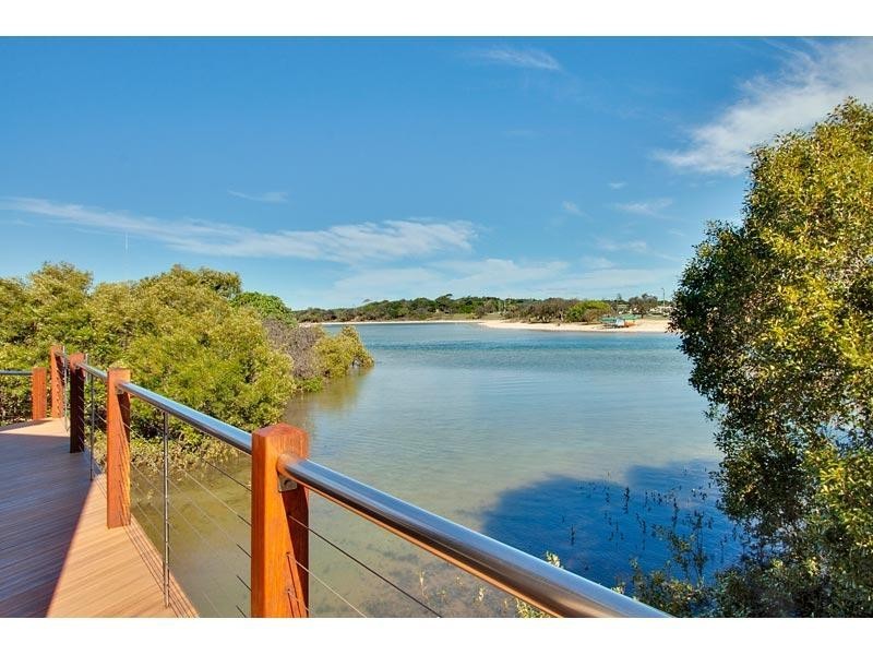 9 Peninsula Street, Hastings Point NSW 2489