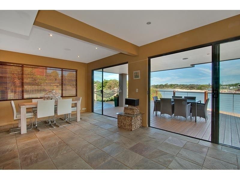9 Peninsula Street, Hastings Point NSW 2489
