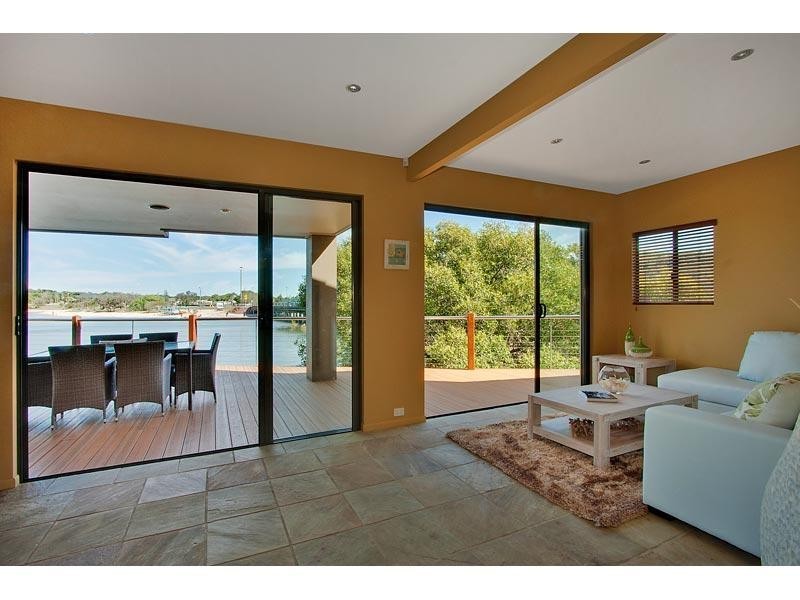 9 Peninsula Street, Hastings Point NSW 2489