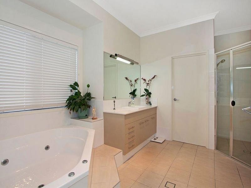 11 Reef Water Circuit, Cabarita Beach NSW 2488