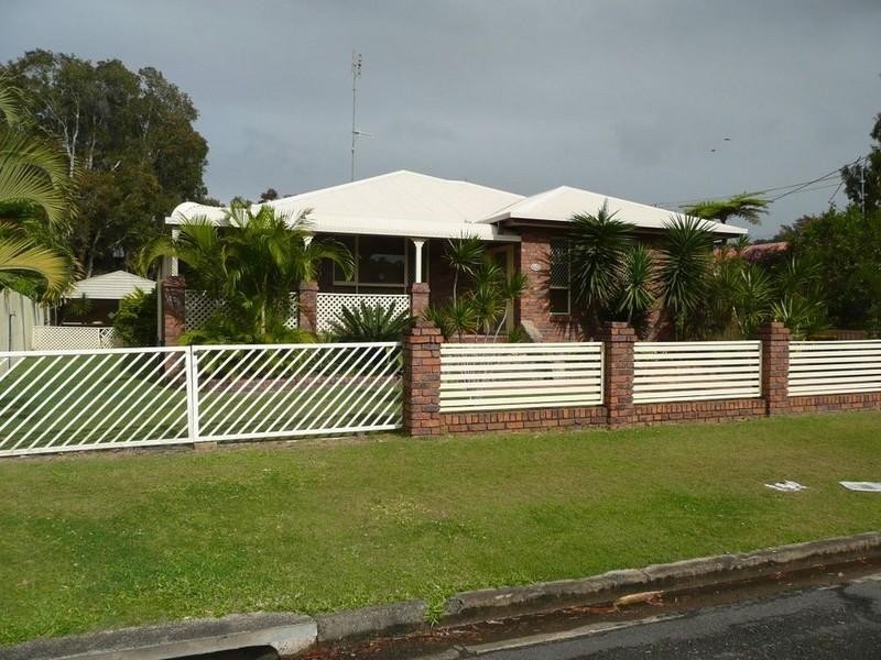 22 Tamarind Avenue, Cabarita Beach NSW 2488