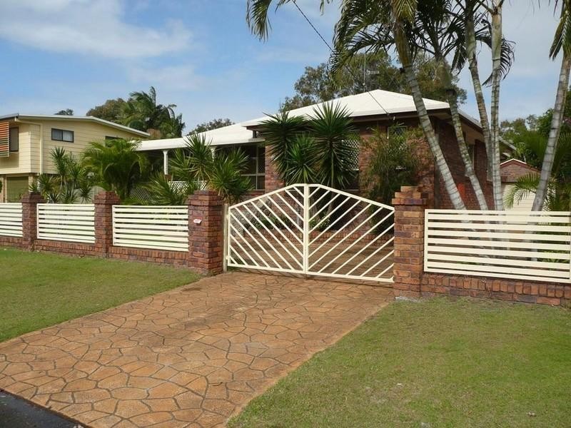 22 Tamarind Avenue, Cabarita Beach NSW 2488