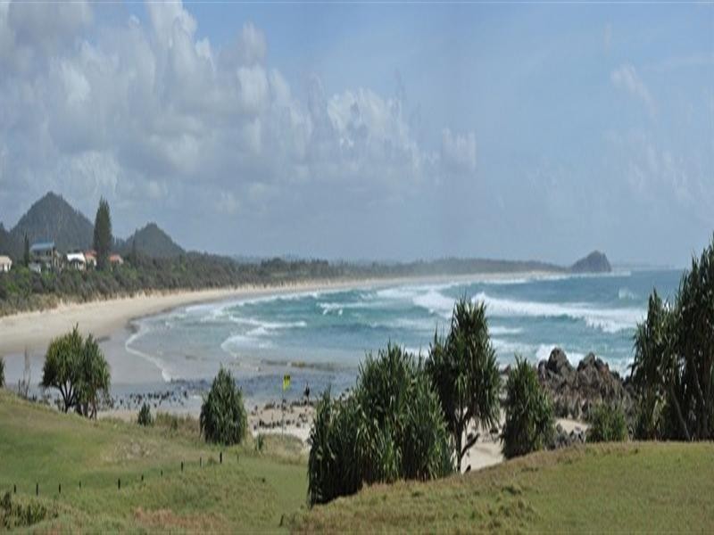 4 Tweed Coast Road, Hastings Point NSW 2489