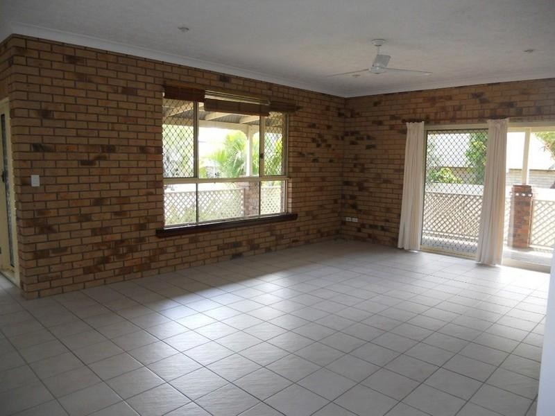 22 Tamarind Avenue, Cabarita Beach NSW 2488