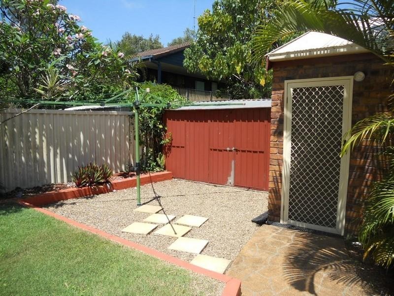 22 Tamarind Avenue, Cabarita Beach NSW 2488