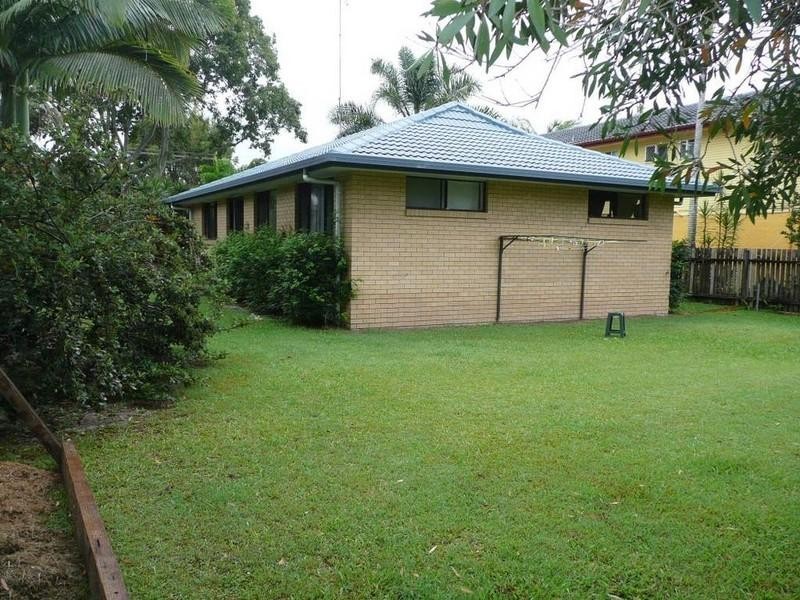 13 Rosewood Avenue, Cabarita Beach NSW 2488