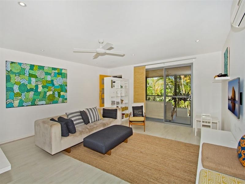 37 Tamarind Avenue, Cabarita Beach NSW 2488