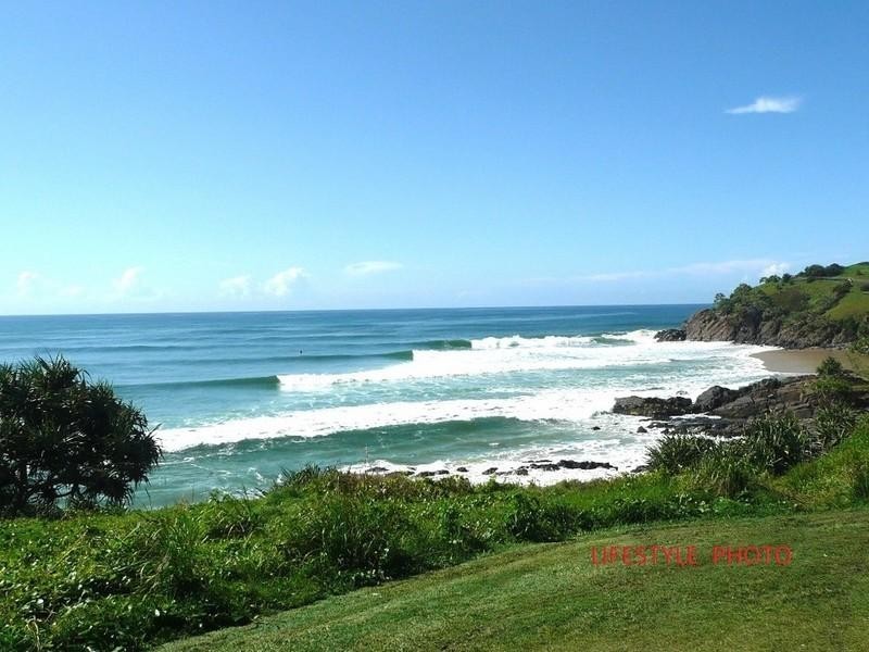 39 Reef Water Circuit, Cabarita Beach NSW 2488