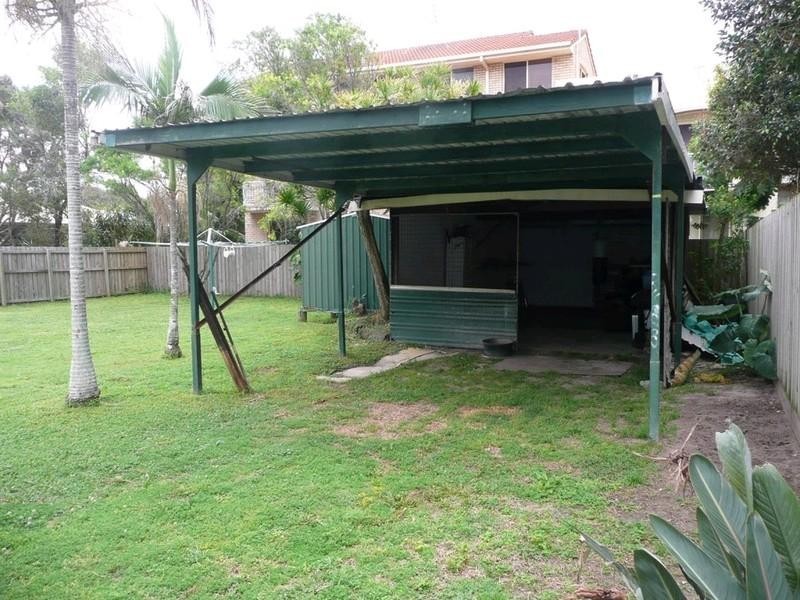 4 Towners Avenue, Cabarita Beach NSW 2488