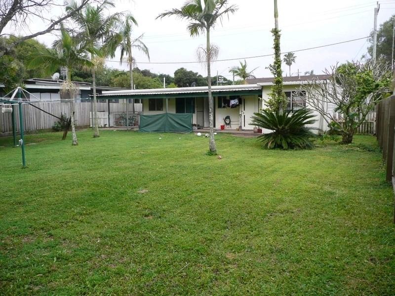 4 Towners Avenue, Cabarita Beach NSW 2488