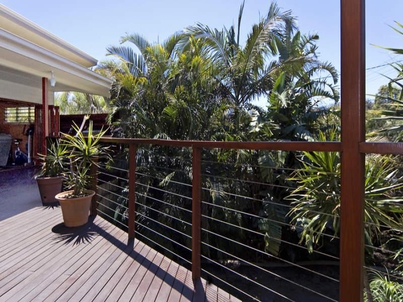 8 Surfside Crescent, Pottsville NSW 2489