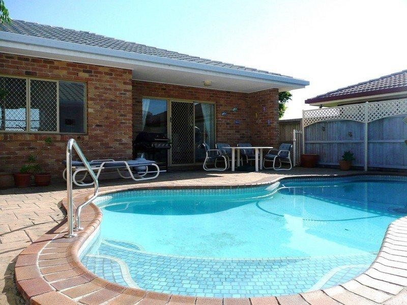 69 Andrew Avenue, Pottsville NSW 2489