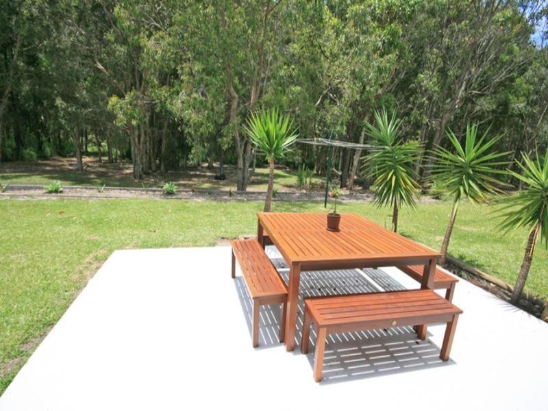 4 Butternut Place, Pottsville NSW 2489