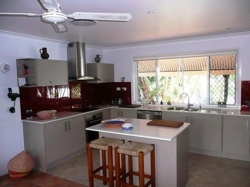 71 Andrew Avenue, Pottsville NSW 2489