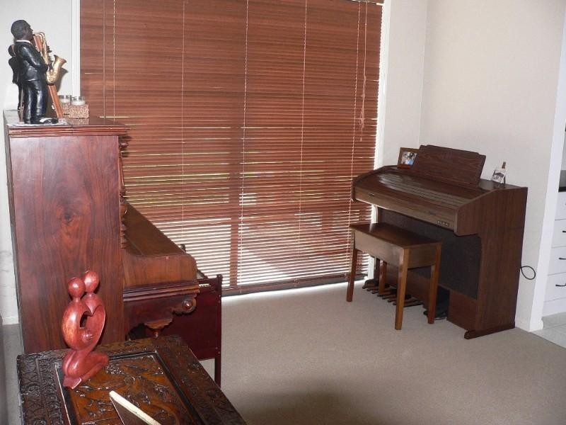 61 Waterfall Drive, Wongawallan QLD 4210