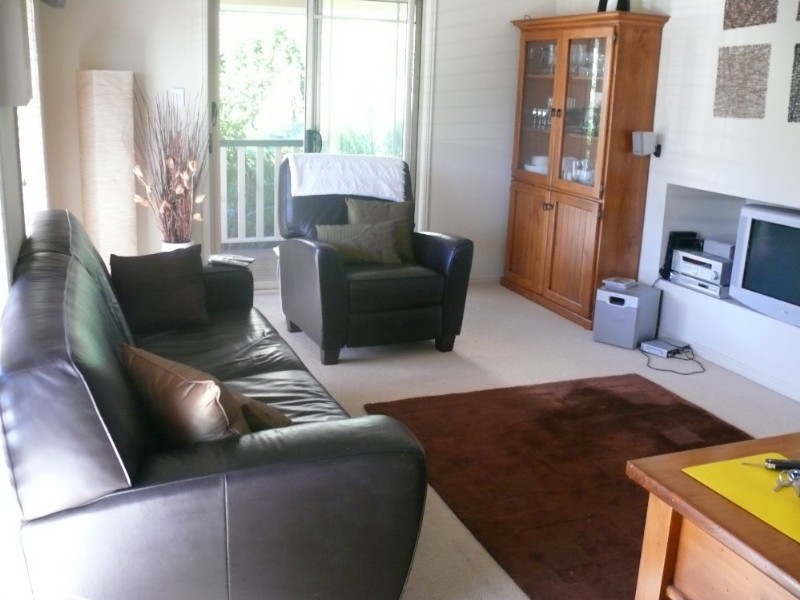 45 Greenway Drive, Maudsland QLD 4210