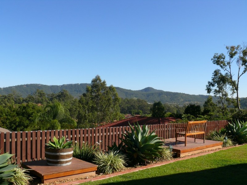 44 Oregon Way, Oxenford QLD 4210