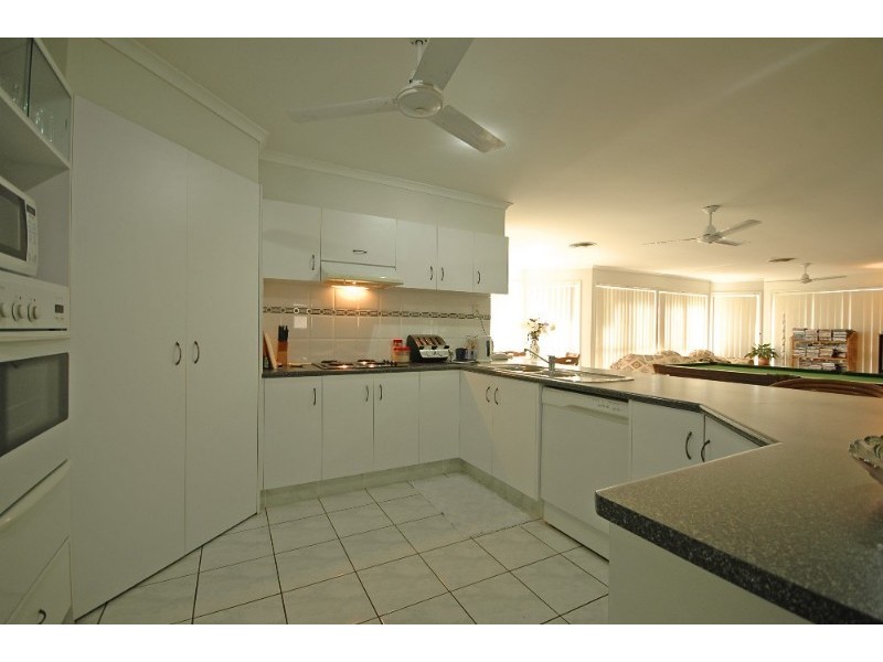 5 Graywillow Boulevard, Oxenford QLD 4210