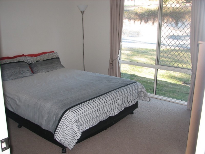 7 Crystal Springs Court, Maudsland QLD 4210