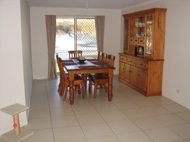 7 Crystal Springs Court, Maudsland QLD 4210