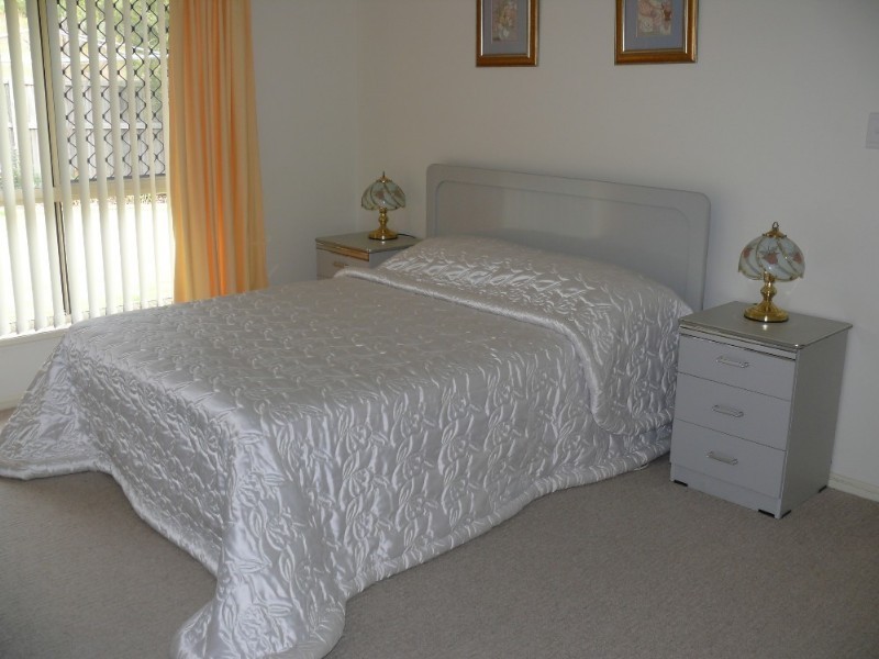 41 Carter Street, Pacific Pines QLD 4211