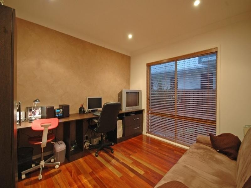 11 Princeton Street, Oxenford QLD 4210