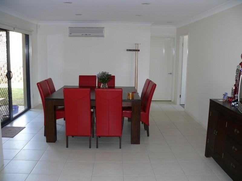 13 Angourie Crescent, Pacific Pines QLD 4211