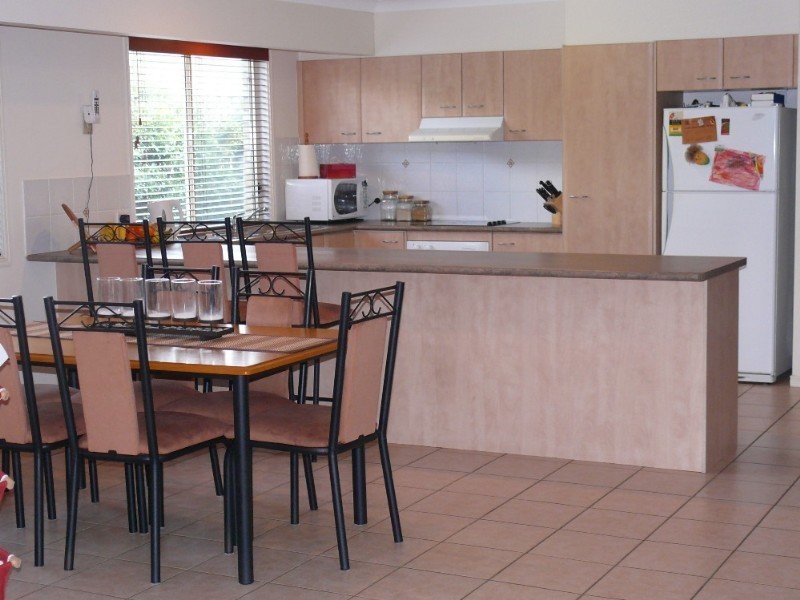 38 Pinevale Road, Oxenford QLD 4210