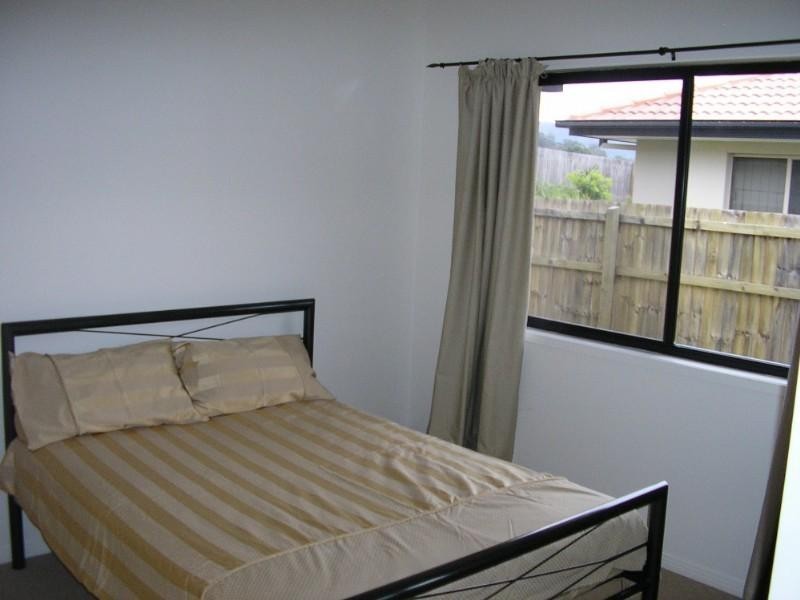 32 Blossom Street, Pimpama QLD 4209