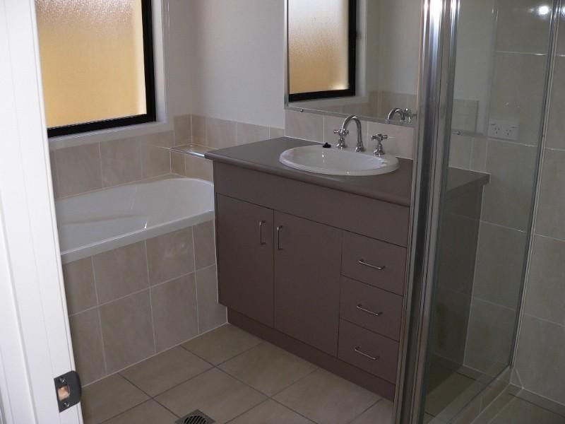 32 Blossom Street, Pimpama QLD 4209