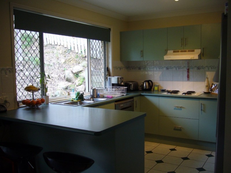 Pacific Pines QLD 4211