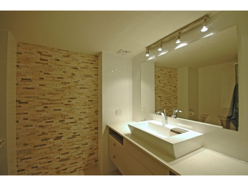 11/1 Peninsula Drive, Surfers Paradise QLD 4217