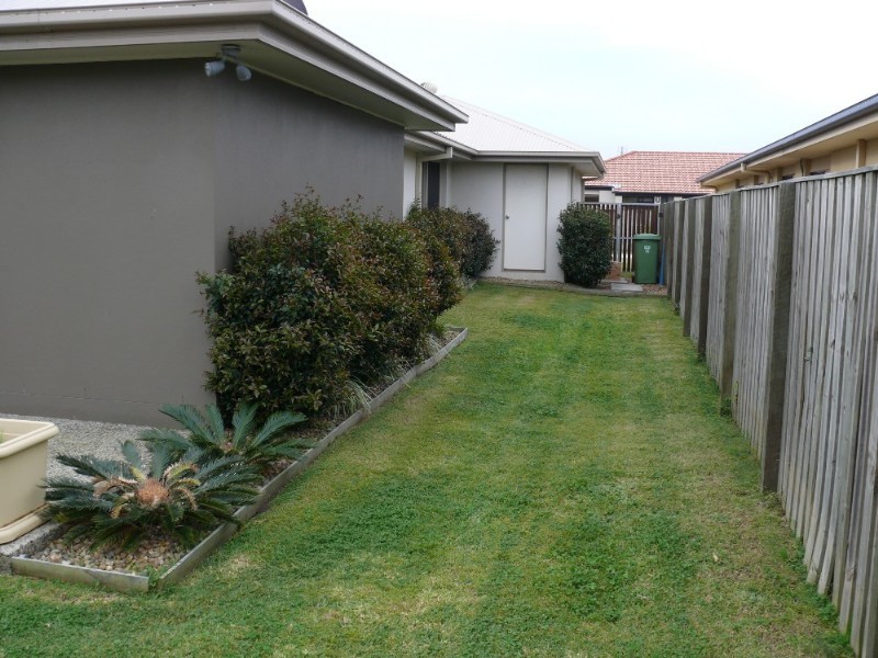 15 Fairbairn Court, Oxenford QLD 4210