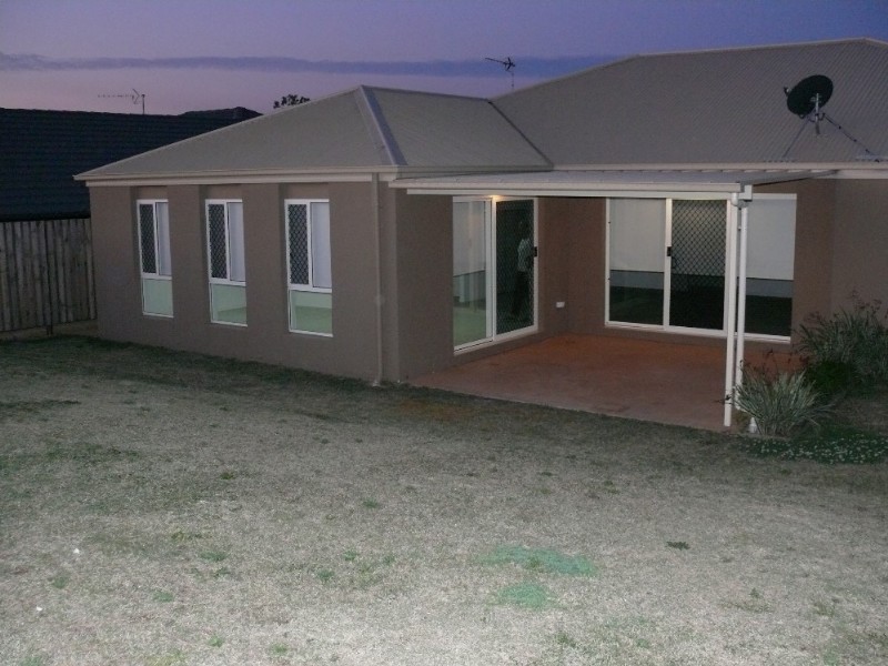 48 Codrington Circuit, Pacific Pines QLD 4211