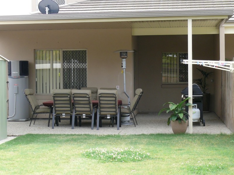 1/11 Lauren Grove, Upper Coomera QLD 4209