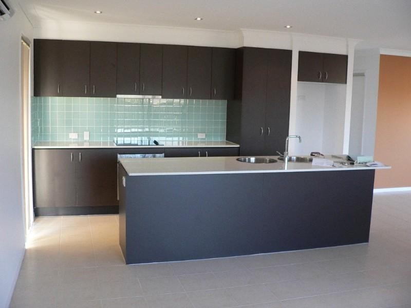 5 Flynn Court, Maudsland QLD 4210