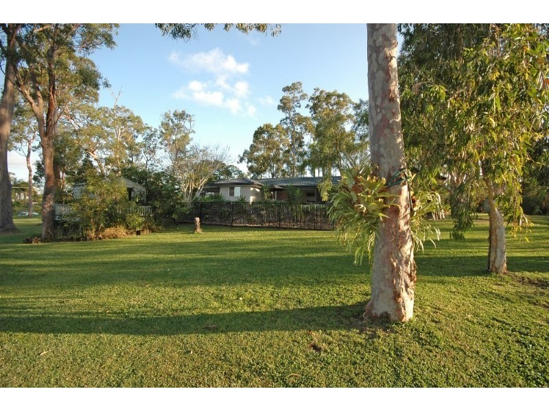 23 Hammond Drive, Gaven QLD 4211