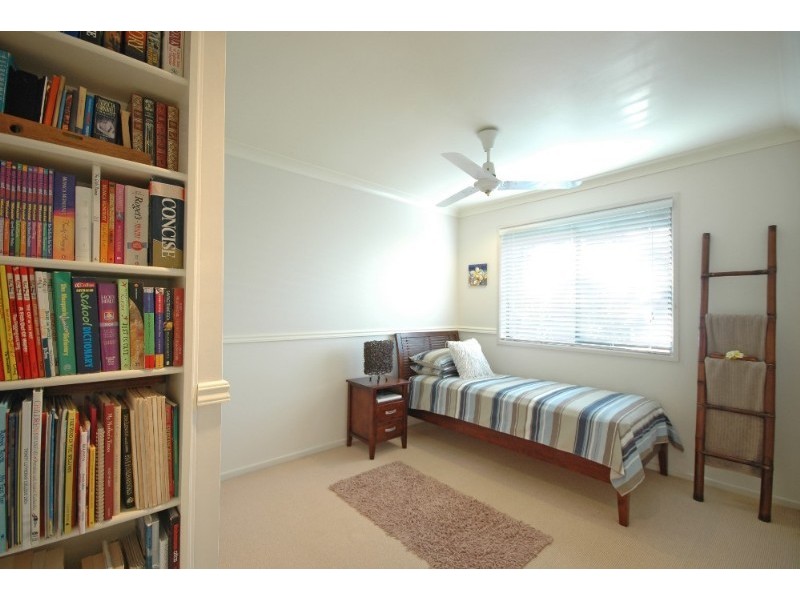 23 Hammond Drive, Gaven QLD 4211