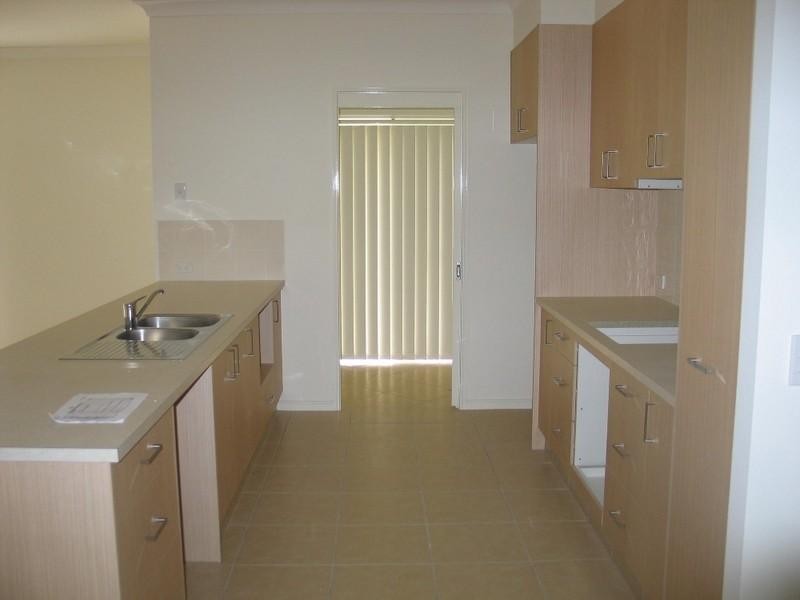 33 Impeccable Circuit, Coomera QLD 4209