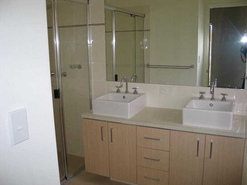 33 Impeccable Circuit, Coomera QLD 4209