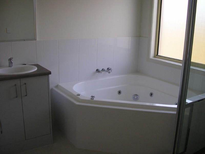 9 Peregrine Crescent, Coomera QLD 4209