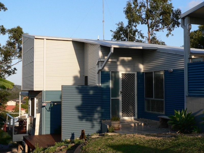 Pacific Pines QLD 4211