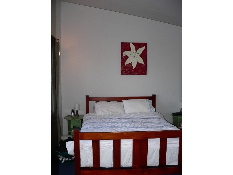 Pacific Pines QLD 4211