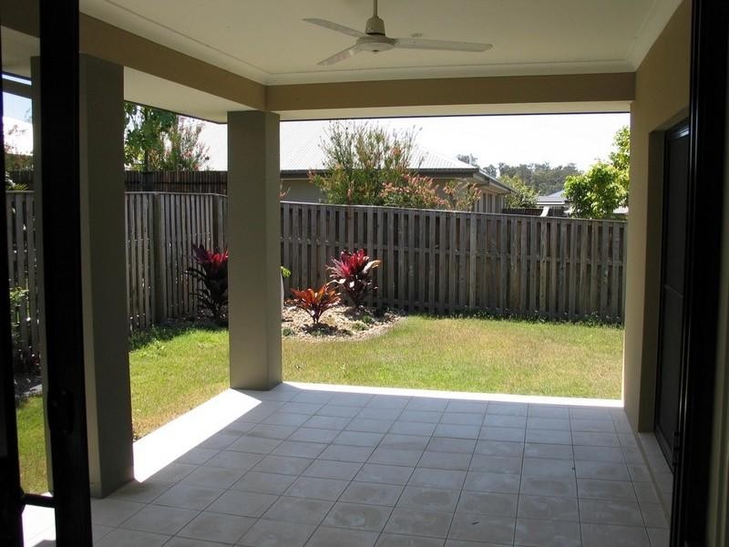 14 Nandina Court, Upper Coomera QLD 4209