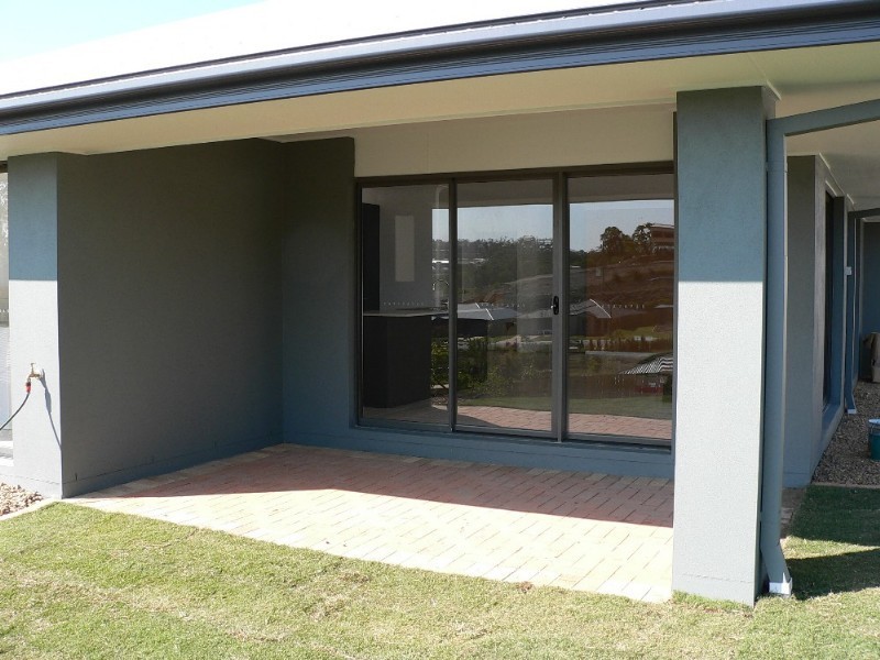17 Craigs Way, Maudsland QLD 4210