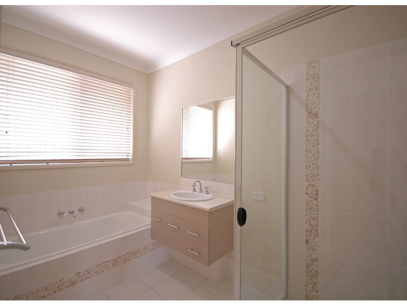 22 Waterclover Drive, Upper Coomera QLD 4209