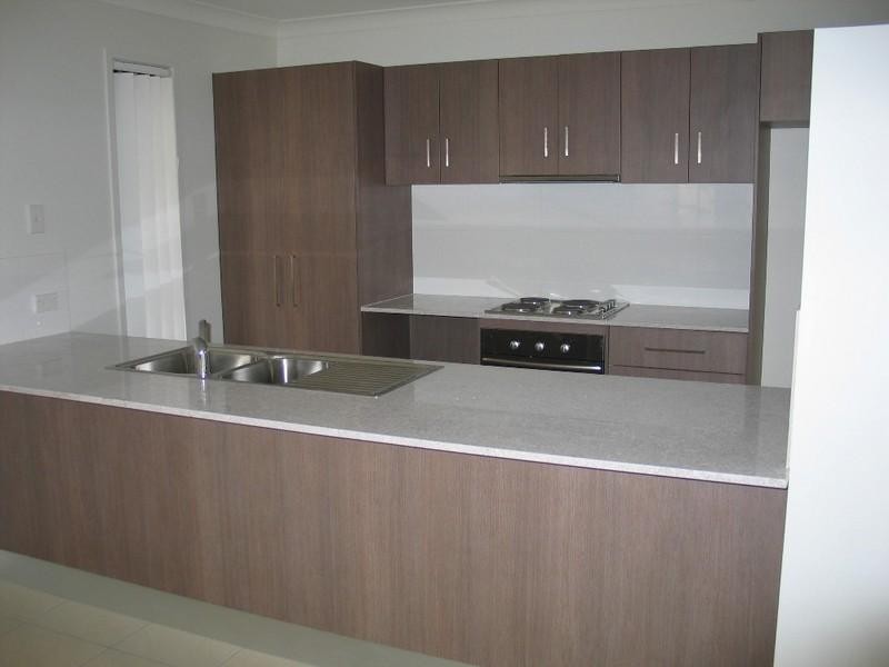 1/1 Monza Drive, Oxenford QLD 4210