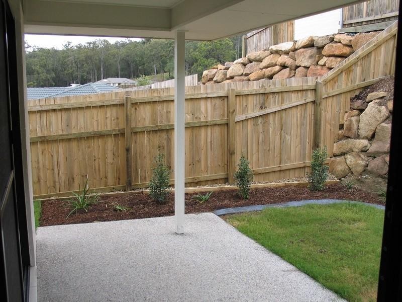 1/1 Monza Drive, Oxenford QLD 4210